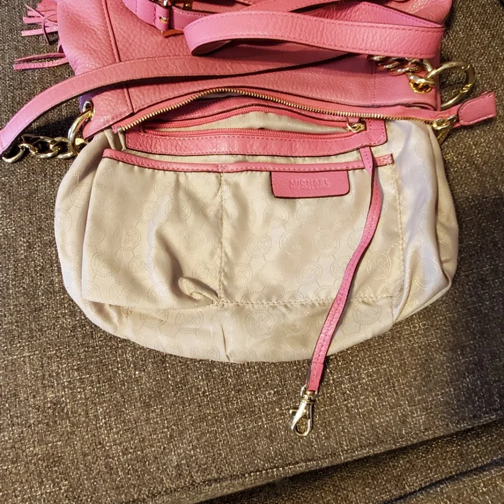 Michael Kors  Leather Hobo - Picture 7 of 10